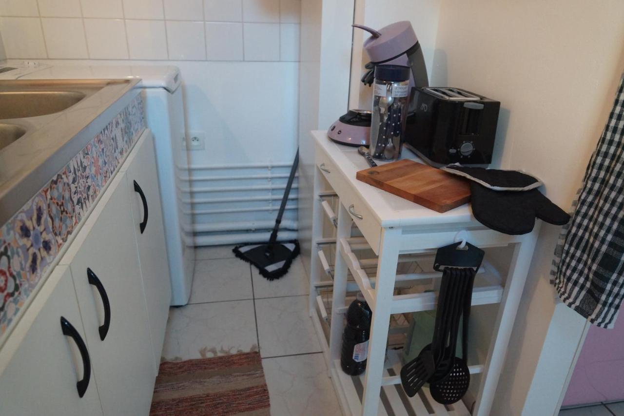 Le Pompidou T2 Pour 2 A 4 Pers Avec Parking Prive & Balcon Place Ney Angers Buitenkant foto