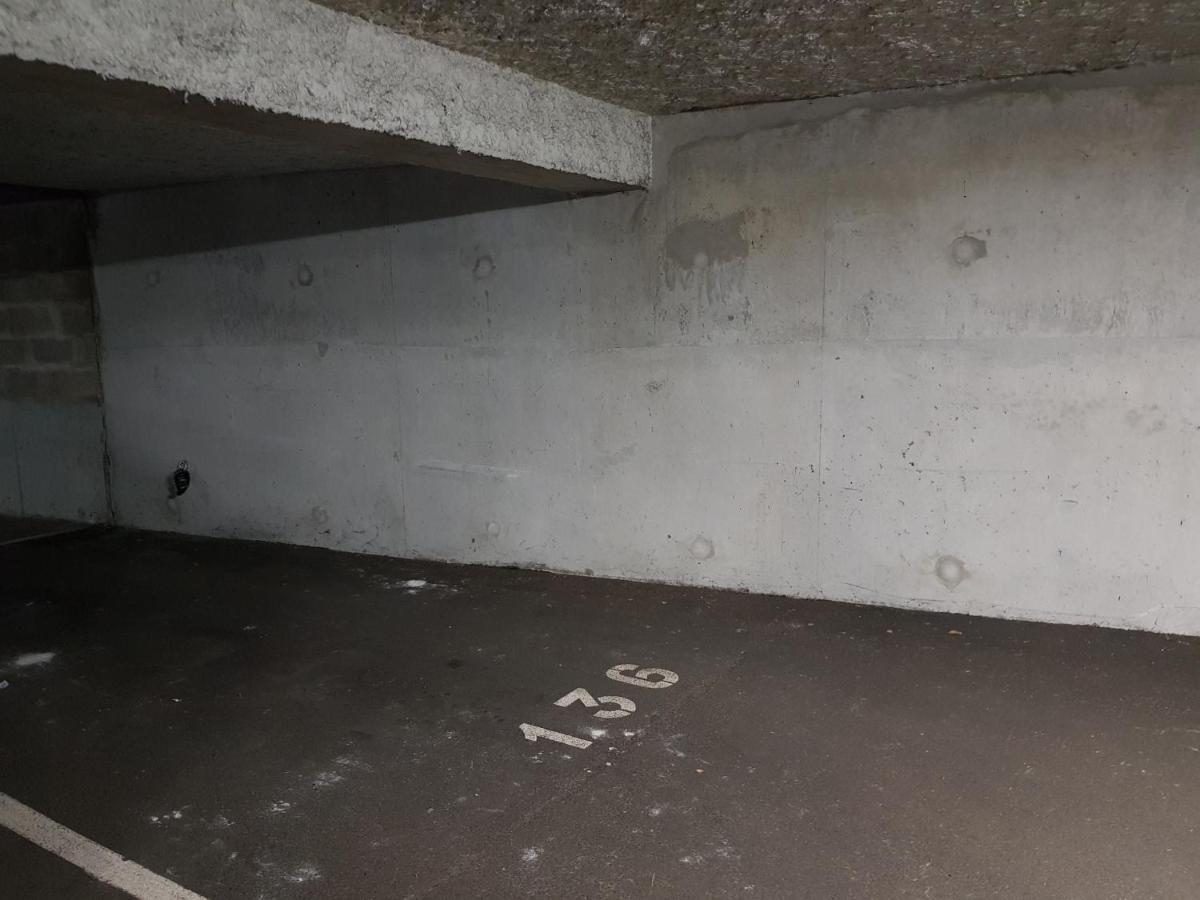 Le Pompidou T2 Pour 2 A 4 Pers Avec Parking Prive & Balcon Place Ney Angers Buitenkant foto