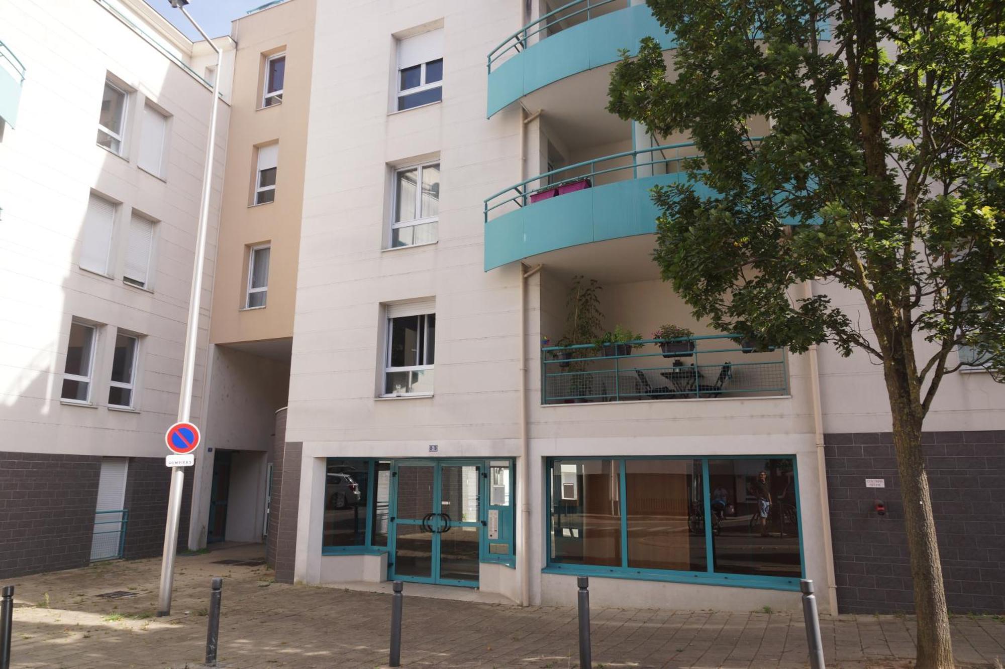 Le Pompidou T2 Pour 2 A 4 Pers Avec Parking Prive & Balcon Place Ney Angers Buitenkant foto
